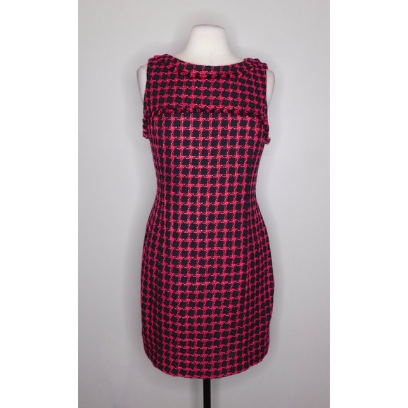 Karl Lagerfeld Dresses & Skirts - KARL LAGERFELD Black & Hot Pink Tweed Sheath Dress Fringe Trims Sleeveless ~ 10